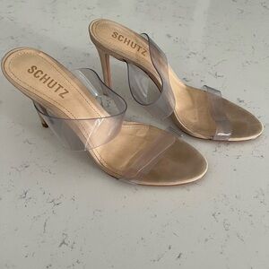 SCHUTZ Cream Tan Heels Modern Minimalist Design